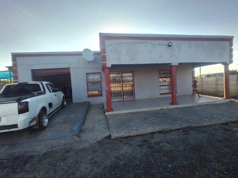 2 Bedroom Property for Sale in Lekgalong North West
